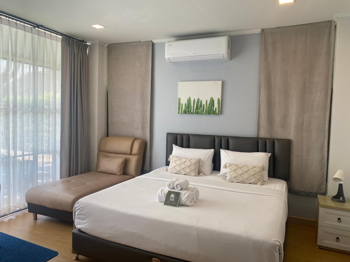 La Riva Boutique Hotel Kamphaeng Phet Exterior photo